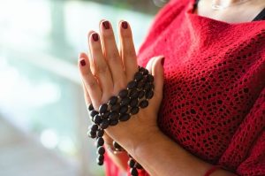 Using Meditation And Meditation Beads As A Tool For Manifestation