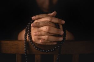 The Power of Prayer Beads in High-Stakes Business Environments 